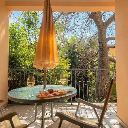 Nyaraló Papaia By Interhome *